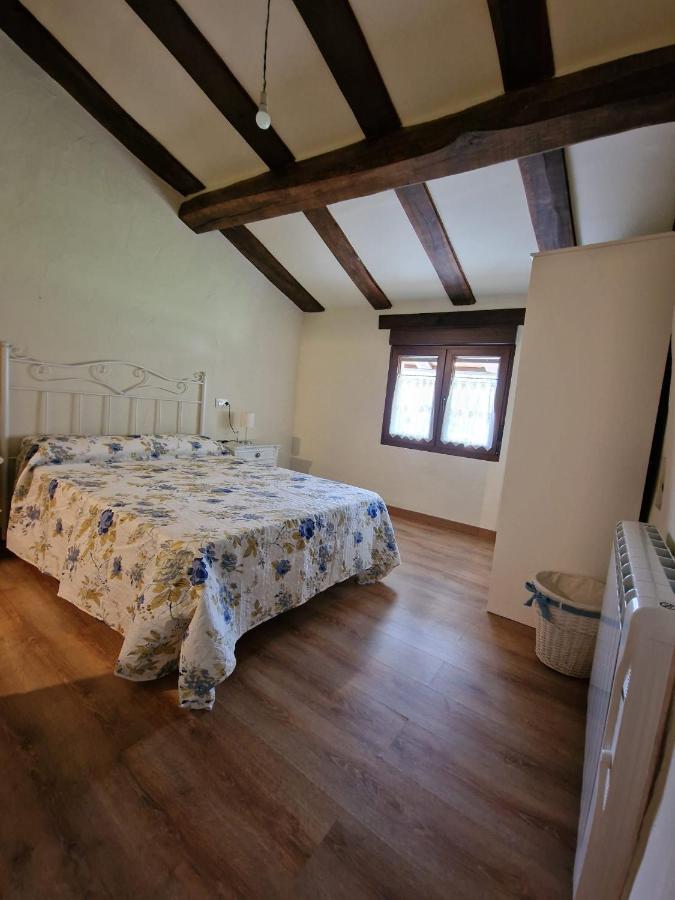 Apartamento Ism.Alb. Infiesto Exteriör bild